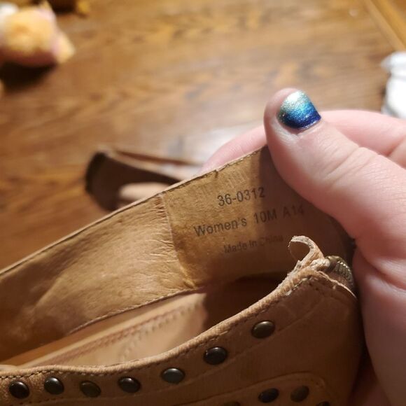 Trask Tan Heeled Sandals with Stud Accents - Picture 3 of 4